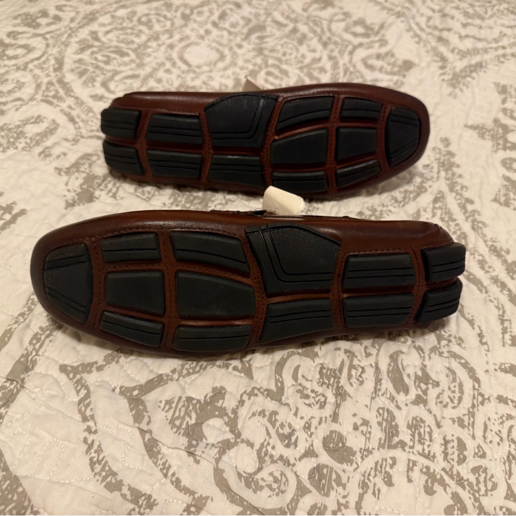 Moving Sale Saks Fifth Avenue Men Loafer Nwt — image 5 of 5